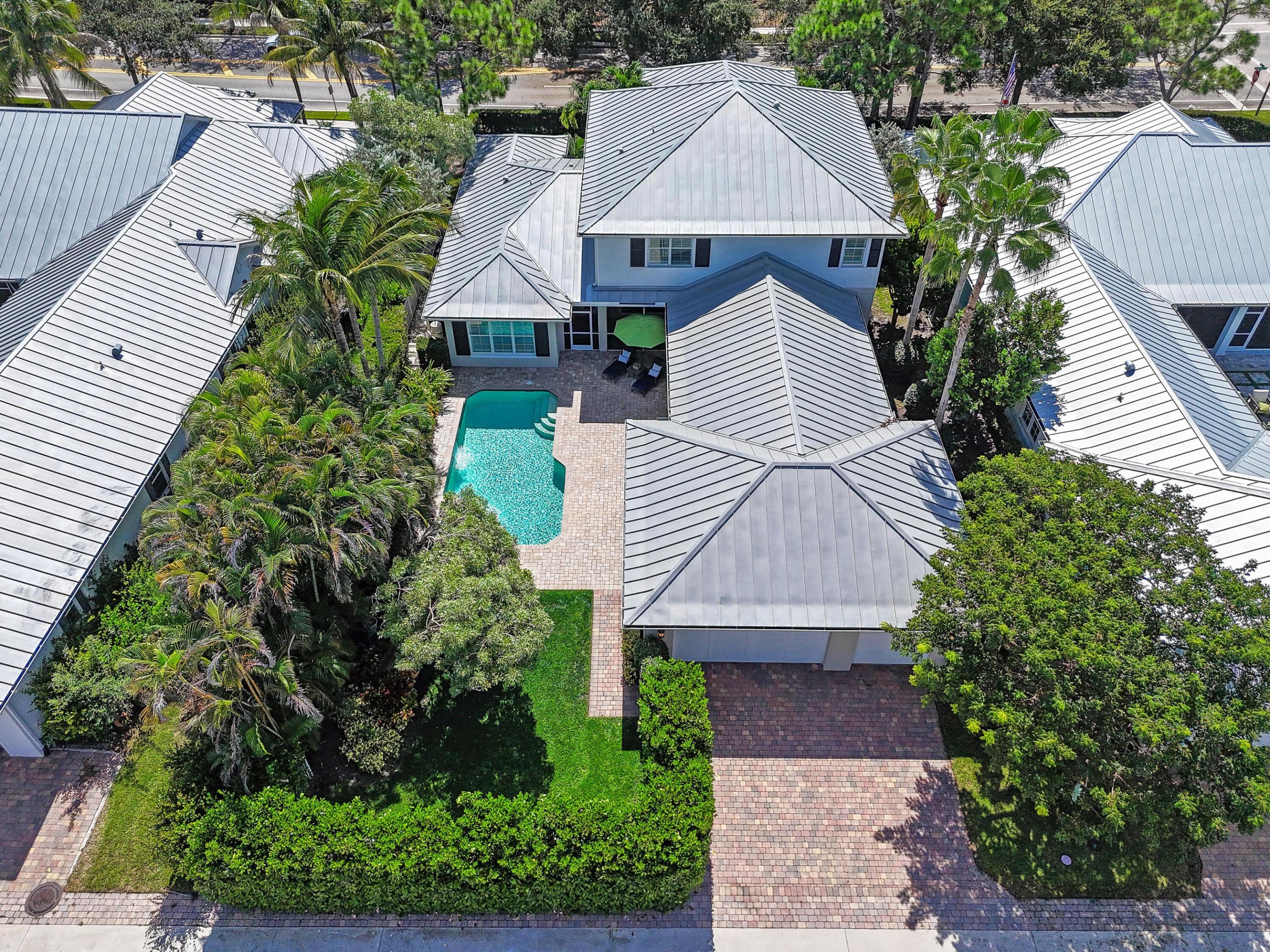 2664 Greenway Drive
