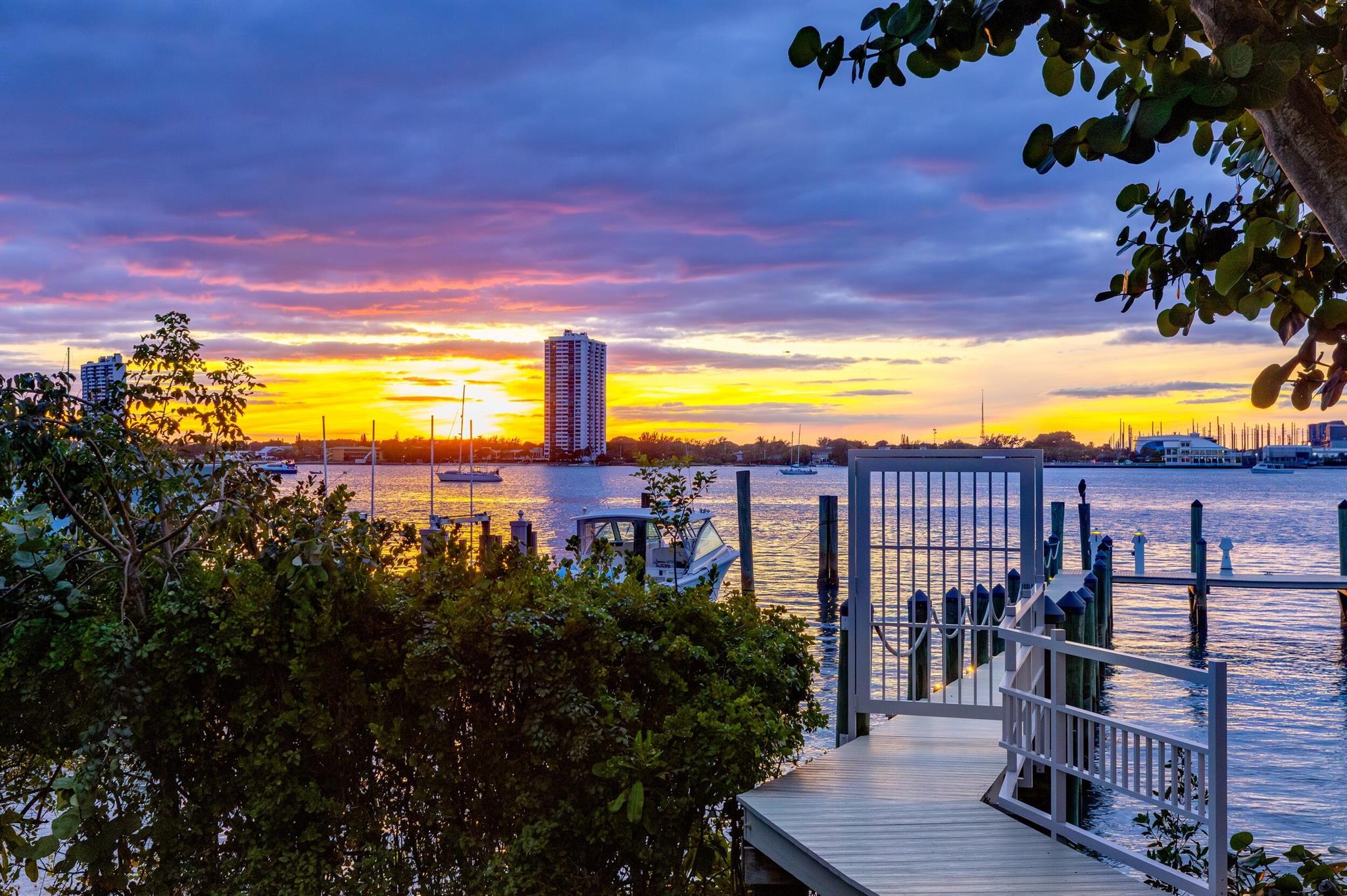 EDEN VILLA - Residential