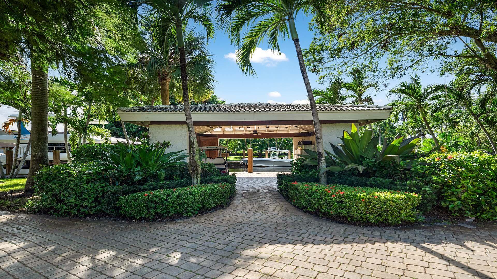 NEW RIVER BANKS - Residential