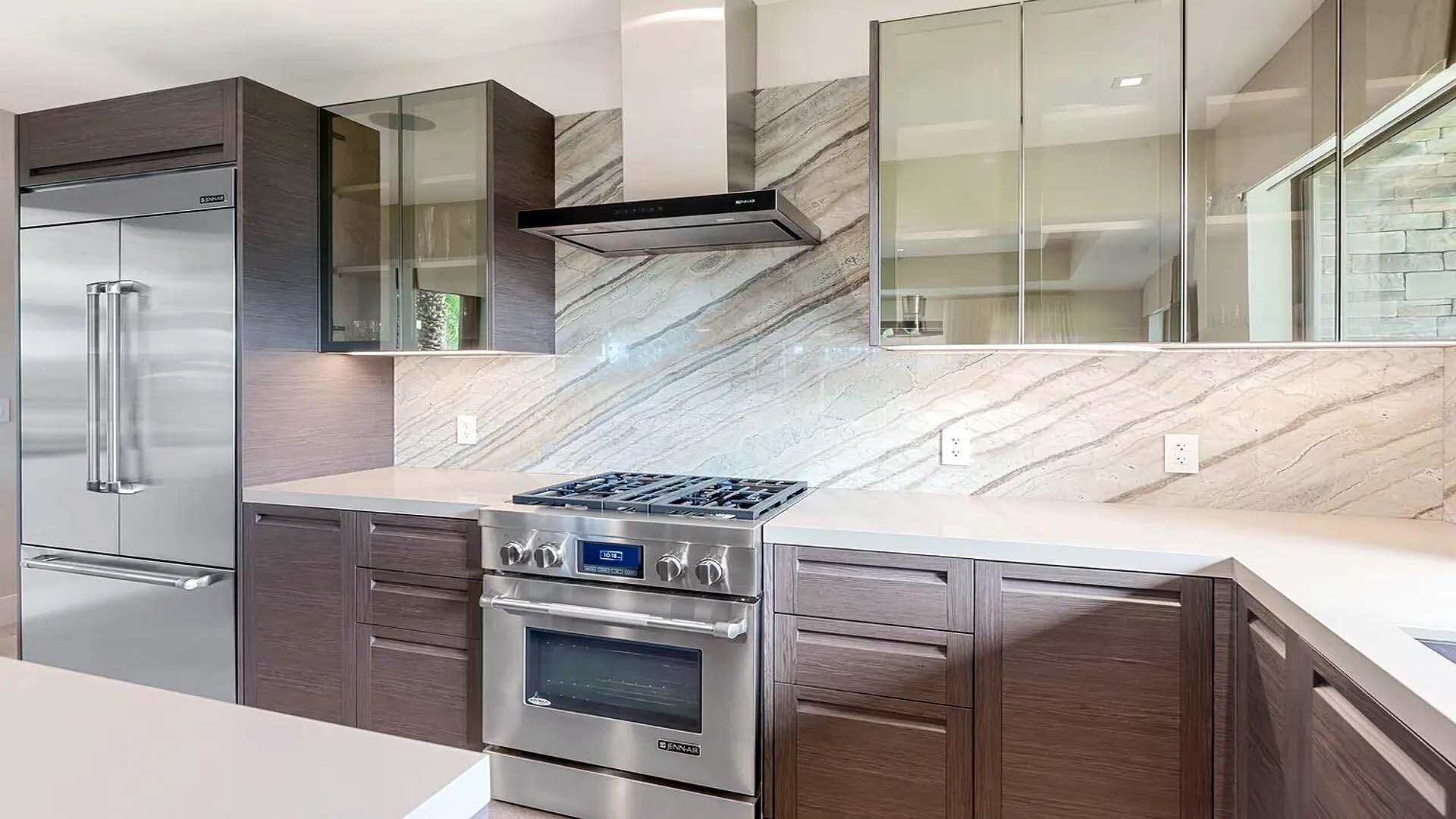 NEW RIVER BANKS - Residential