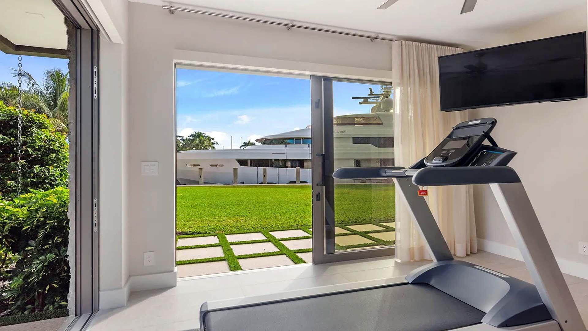 NEW RIVER BANKS - Residential