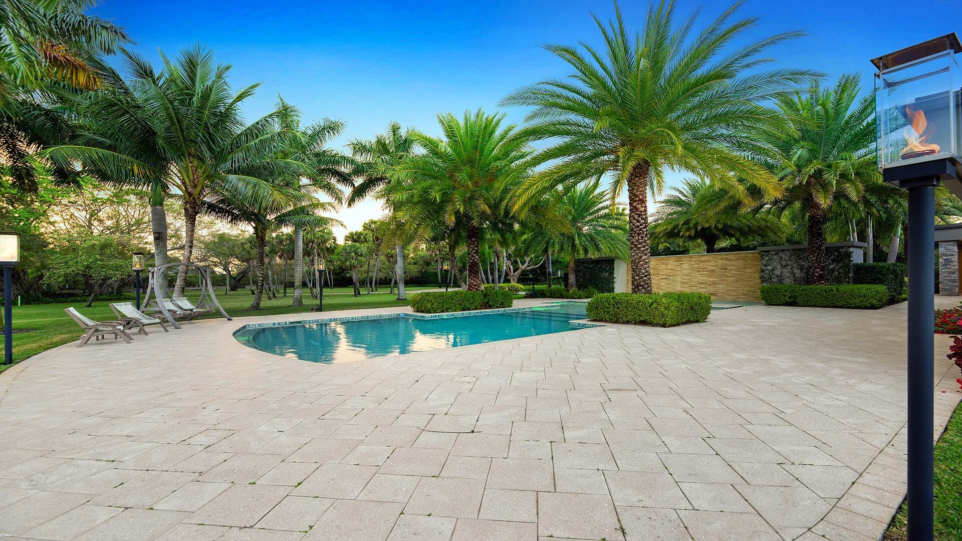 NEW RIVER BANKS - Residential