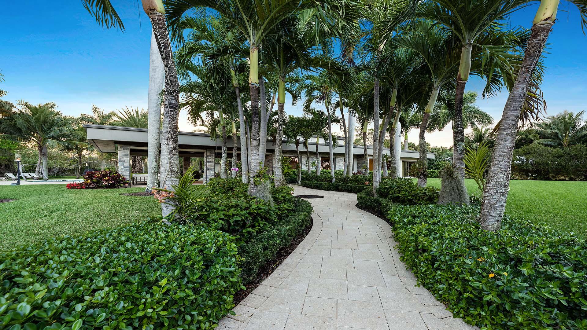 NEW RIVER BANKS - Residential