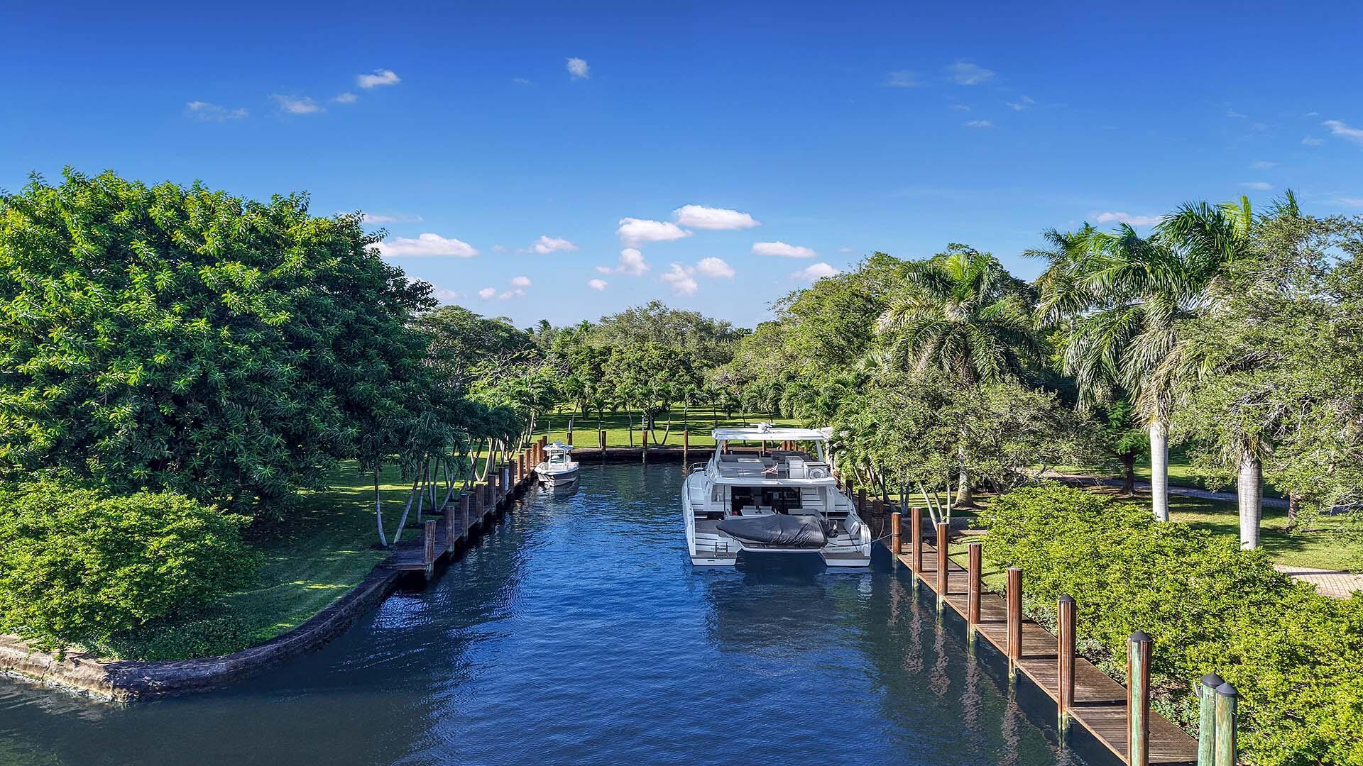 NEW RIVER BANKS - Residential