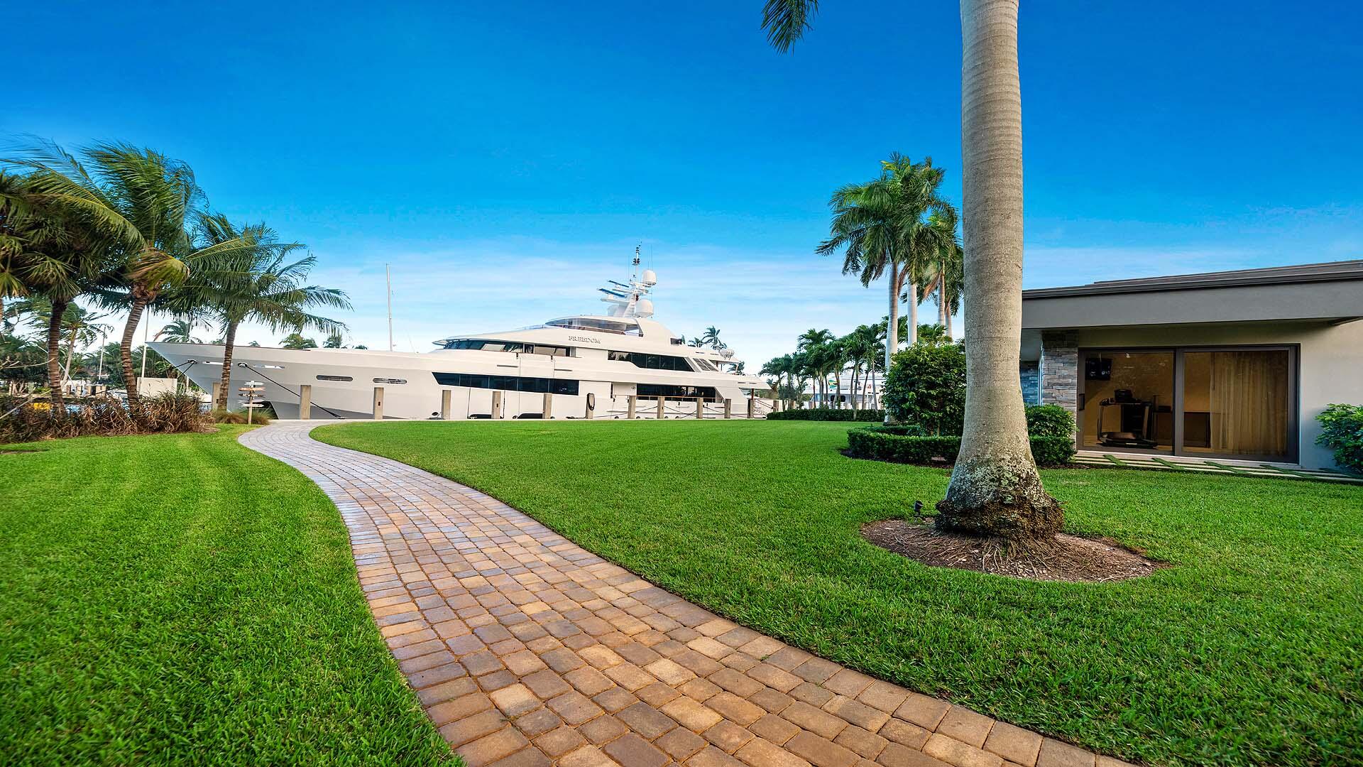 NEW RIVER BANKS - Residential