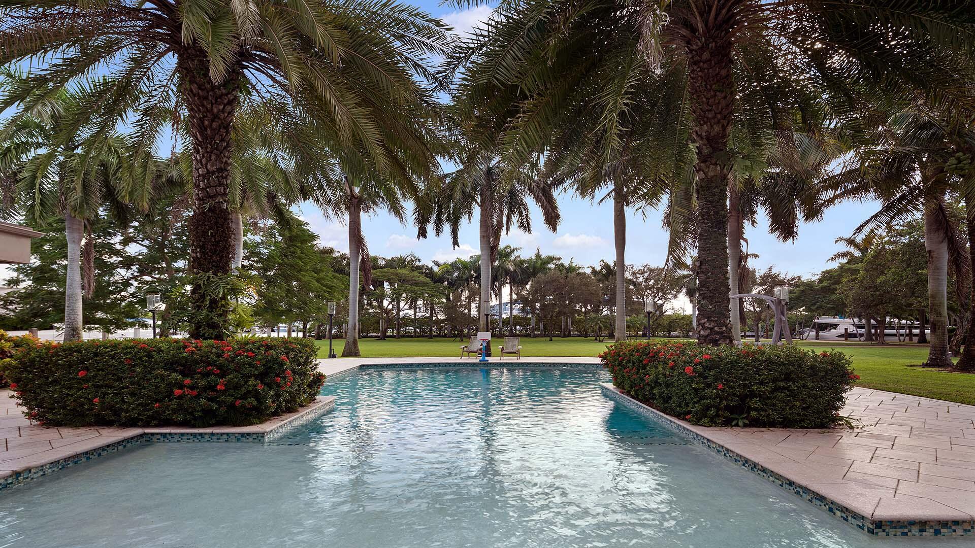 NEW RIVER BANKS - Residential