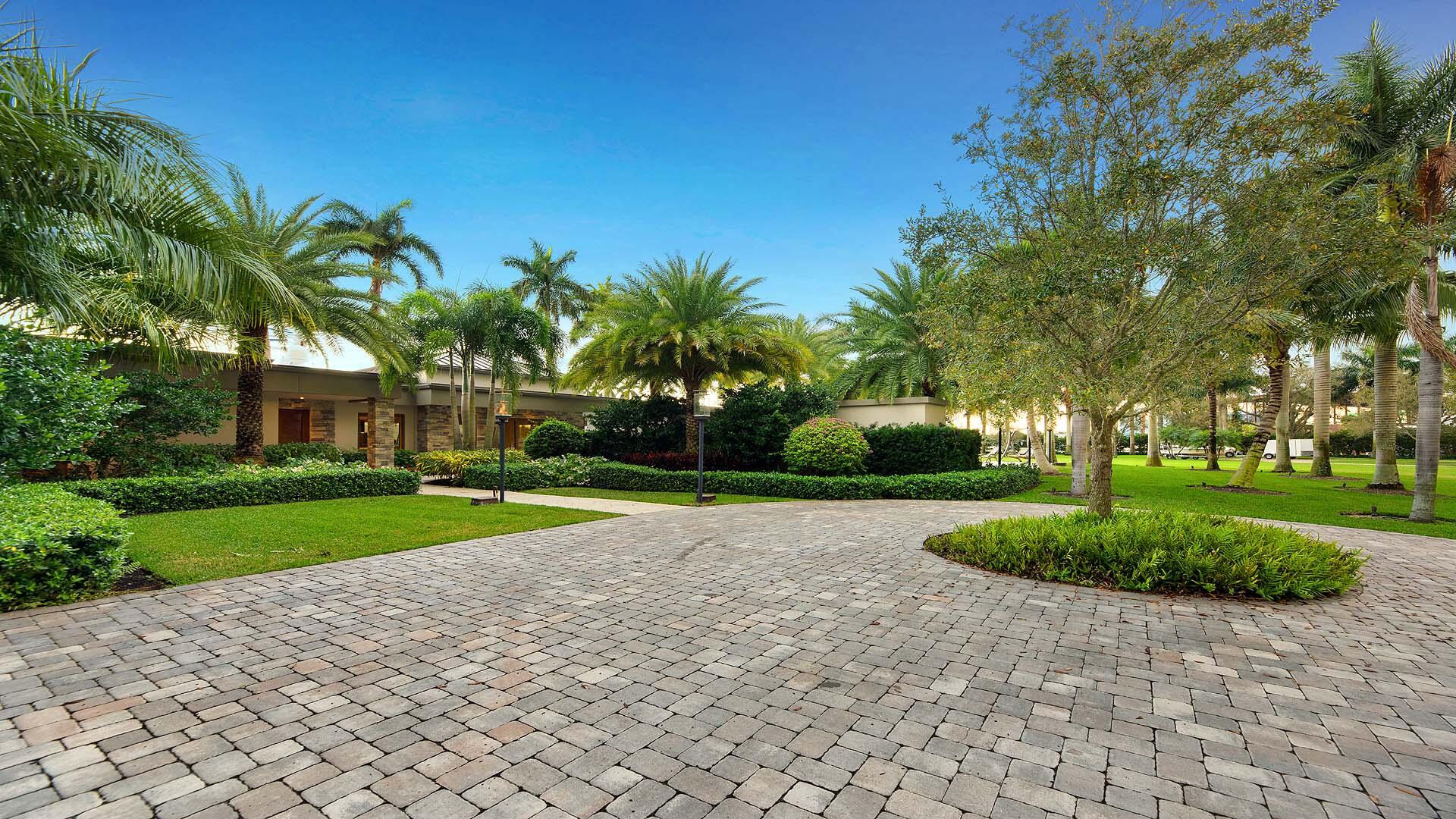 NEW RIVER BANKS - Residential