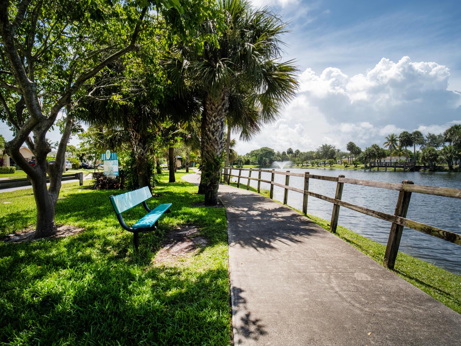 LAKESIDE VILLAGE CONDO 7 - Residential