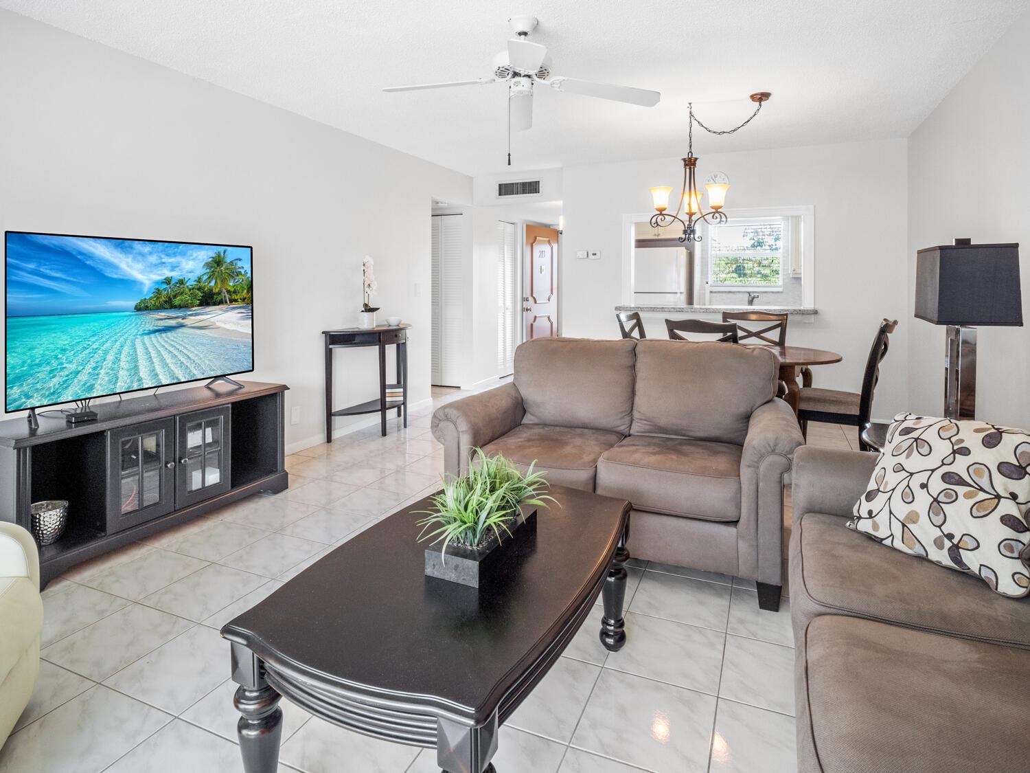 LAKESIDE VILLAGE CONDO 7 - Residential