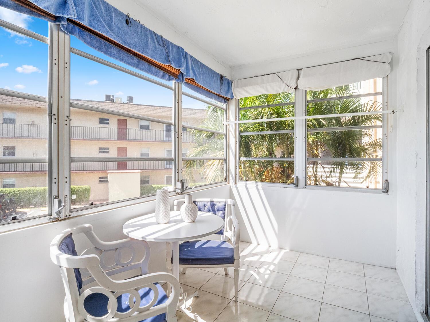 LAKESIDE VILLAGE CONDO 7 - Residential