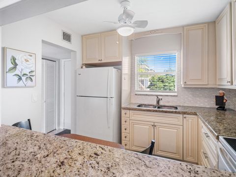 715 Lori Drive 213 Palm Springs FL 33461