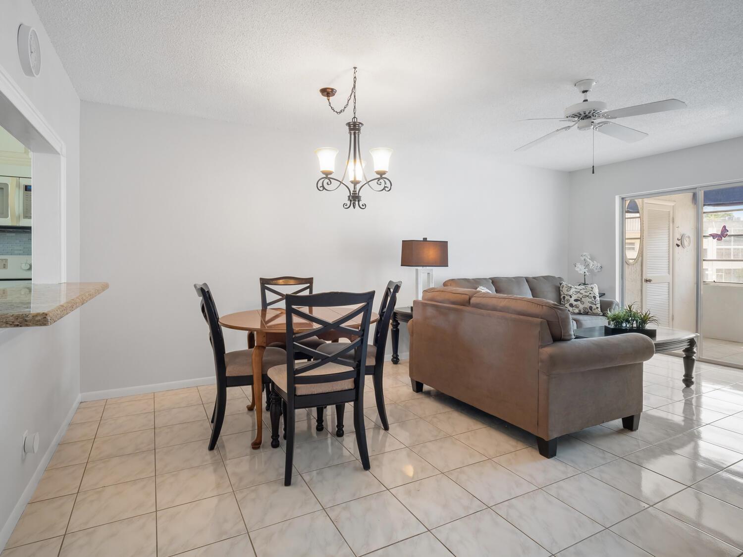 LAKESIDE VILLAGE CONDO 7 - Residential