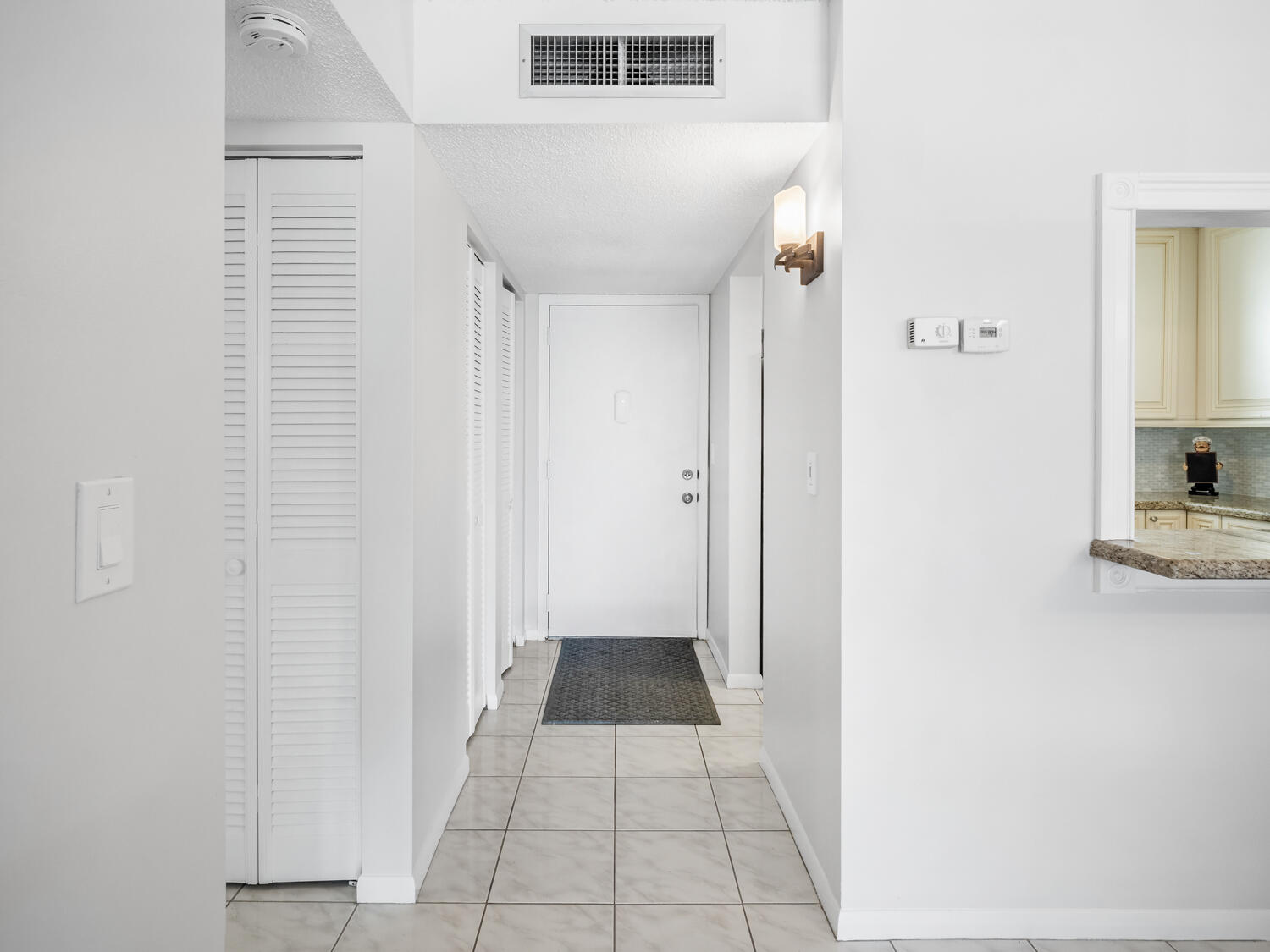 LAKESIDE VILLAGE CONDO 7 - Residential