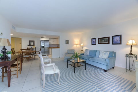 Tiny photo for 1501 S Flagler Drive #8f, West Palm Beach, FL 33401 (MLS # B26090642)