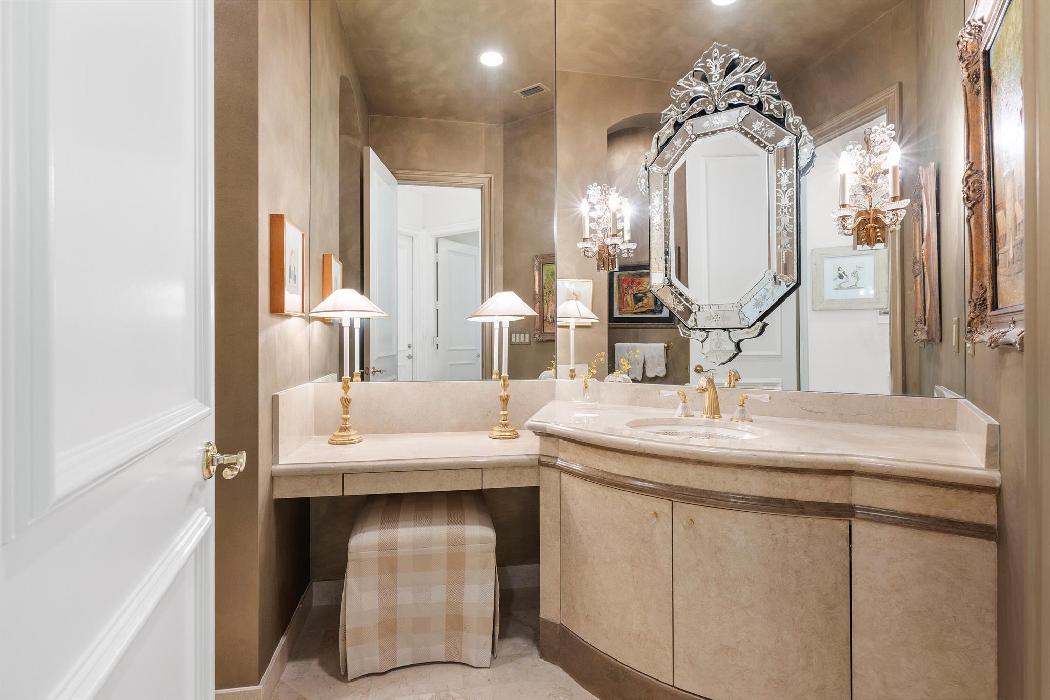 VINTAGE OAKS / POLO CLUB - Residential