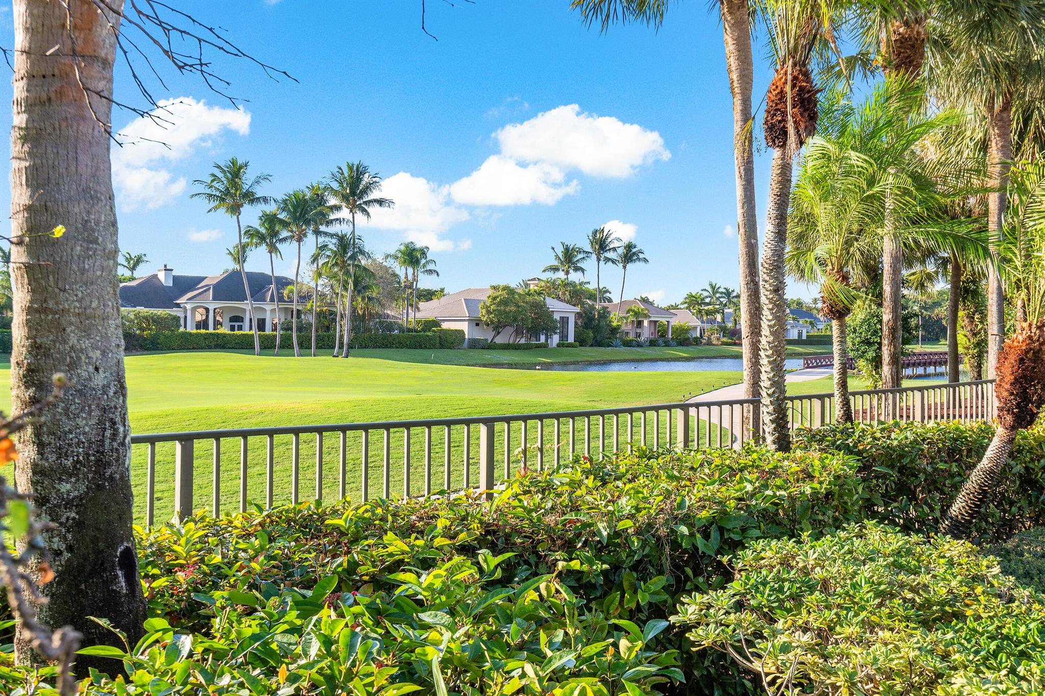 VINTAGE OAKS / POLO CLUB - Residential