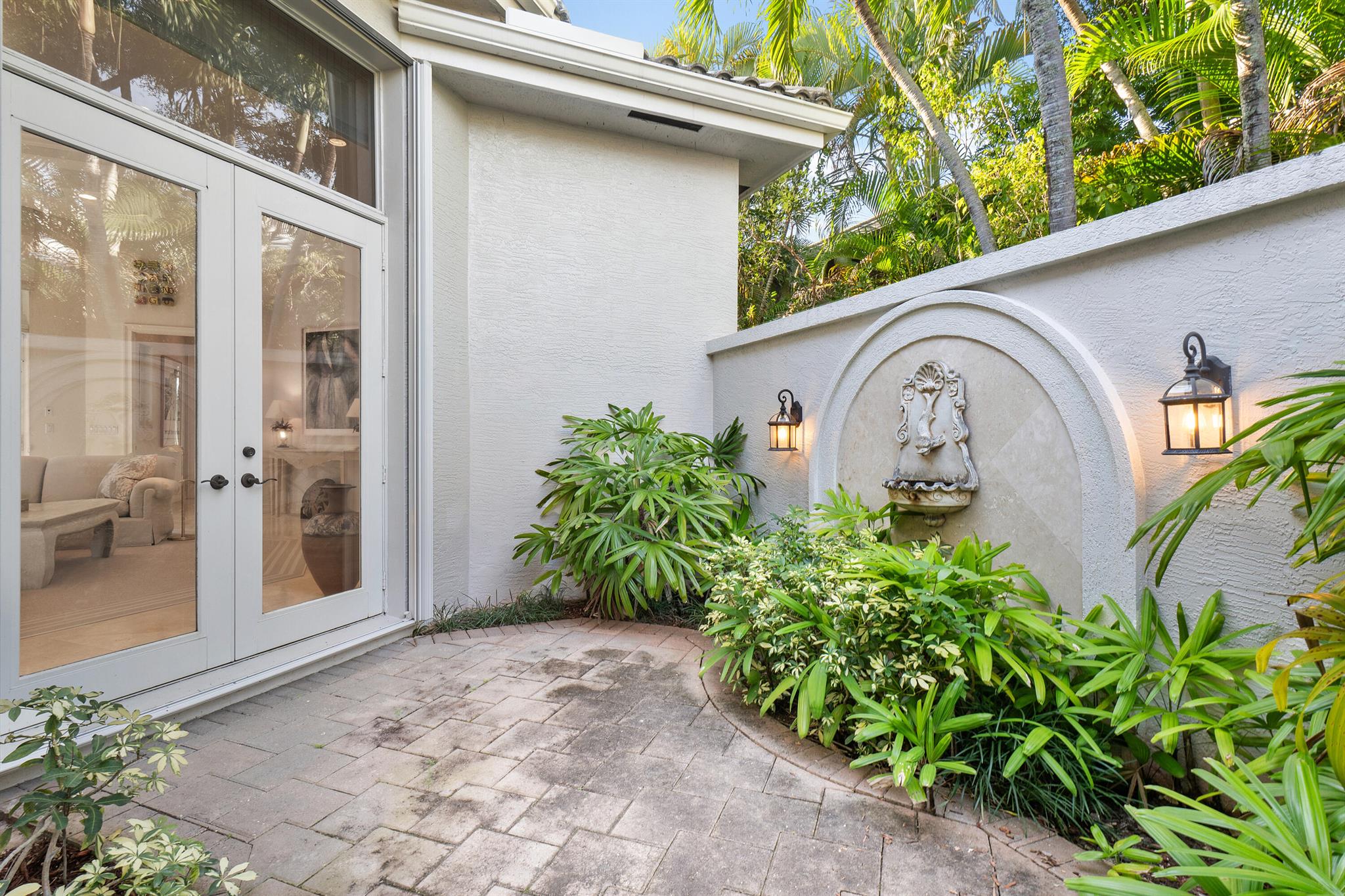 VINTAGE OAKS / POLO CLUB - Residential