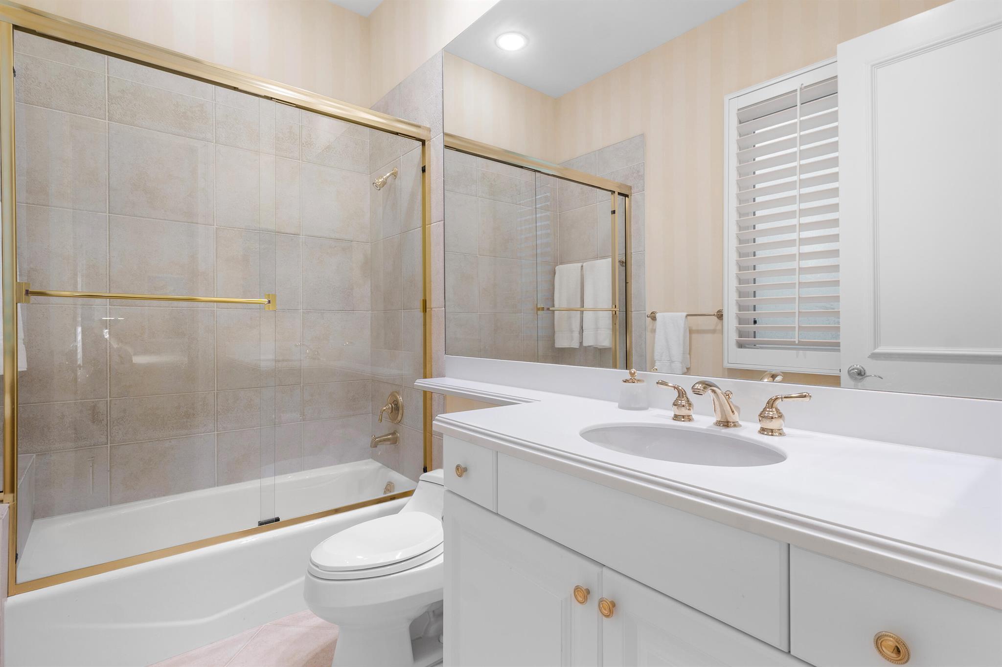 VINTAGE OAKS / POLO CLUB - Residential