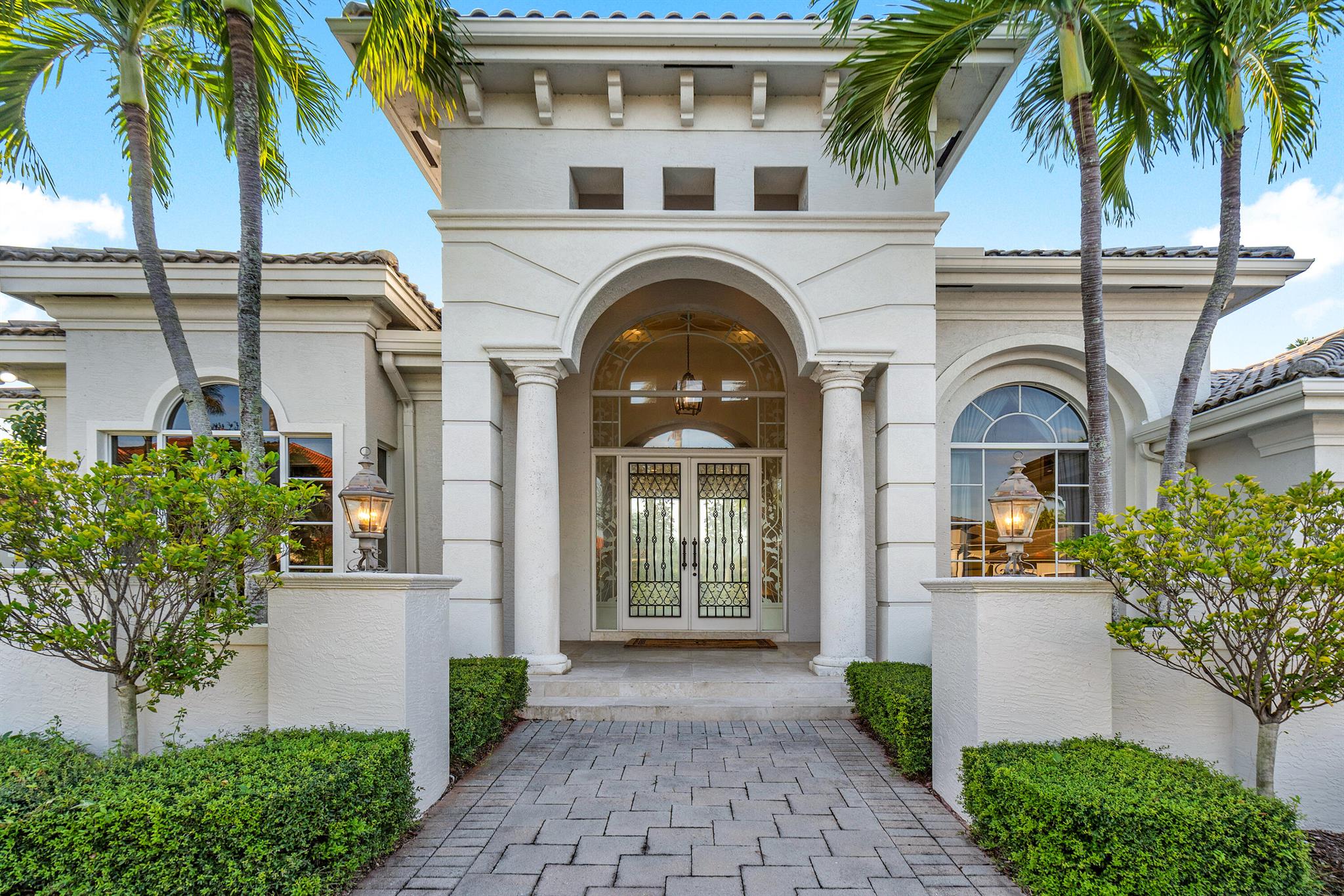 VINTAGE OAKS / POLO CLUB - Residential