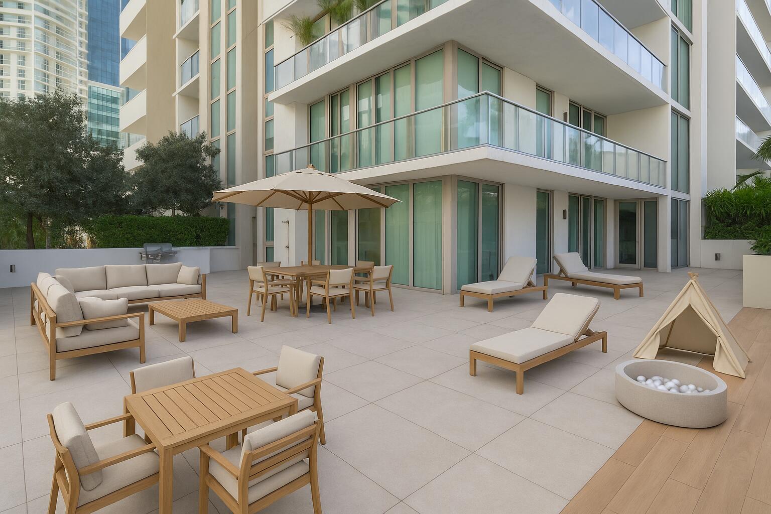 PARQUE TOWERS CONDO - Residential Lease