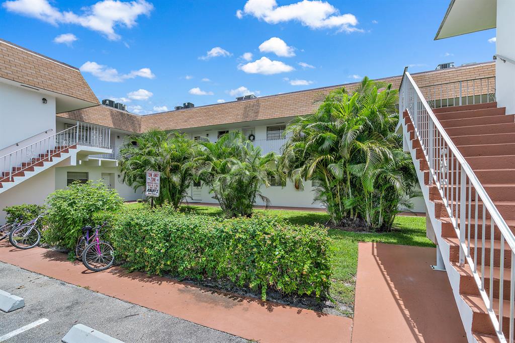 Recently updated 2/2 Condo located in the heart of Palm Beach Gardens. Tile throughout the entire property, brand new a/c and bathrooms. New fans, new lights, updated light and bright kitchen with stainless steel appliances. Split floor plan and screened patio.