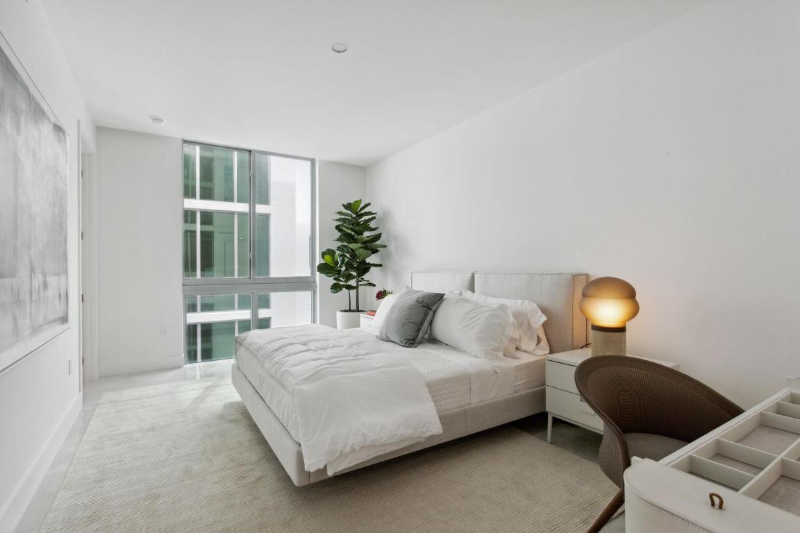 Royal Palm Residences - Residential