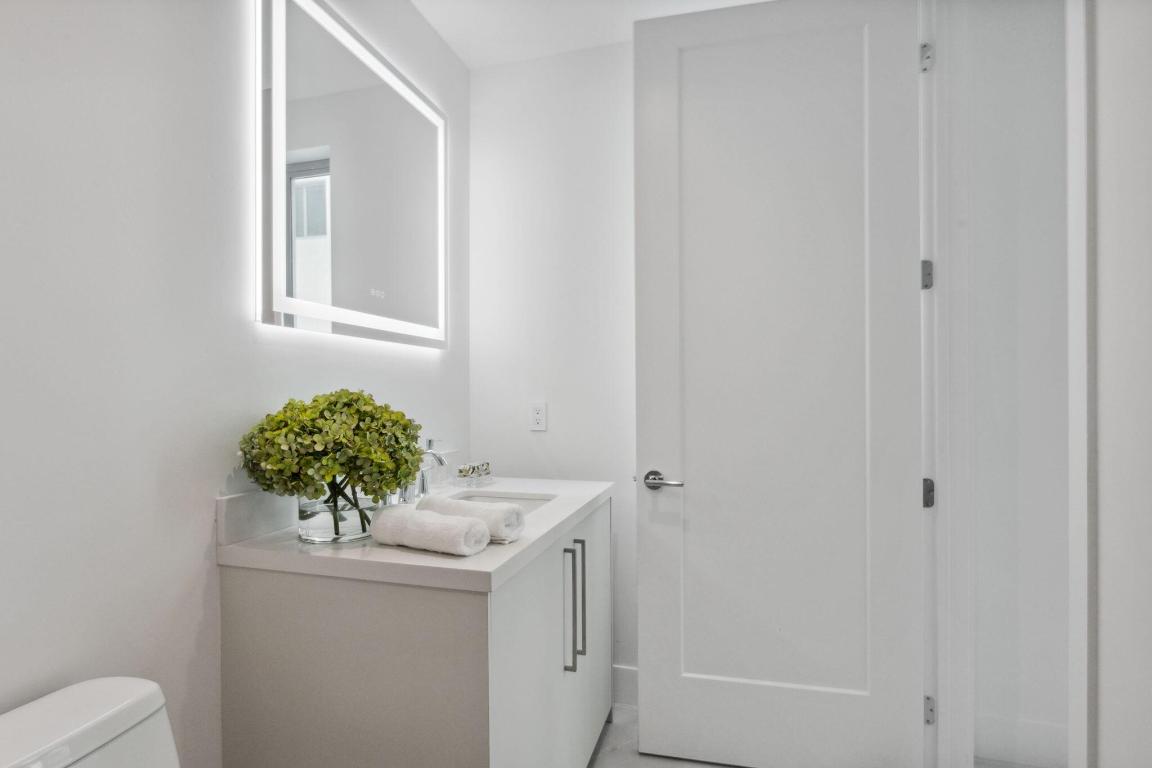 Royal Palm Residences - Residential