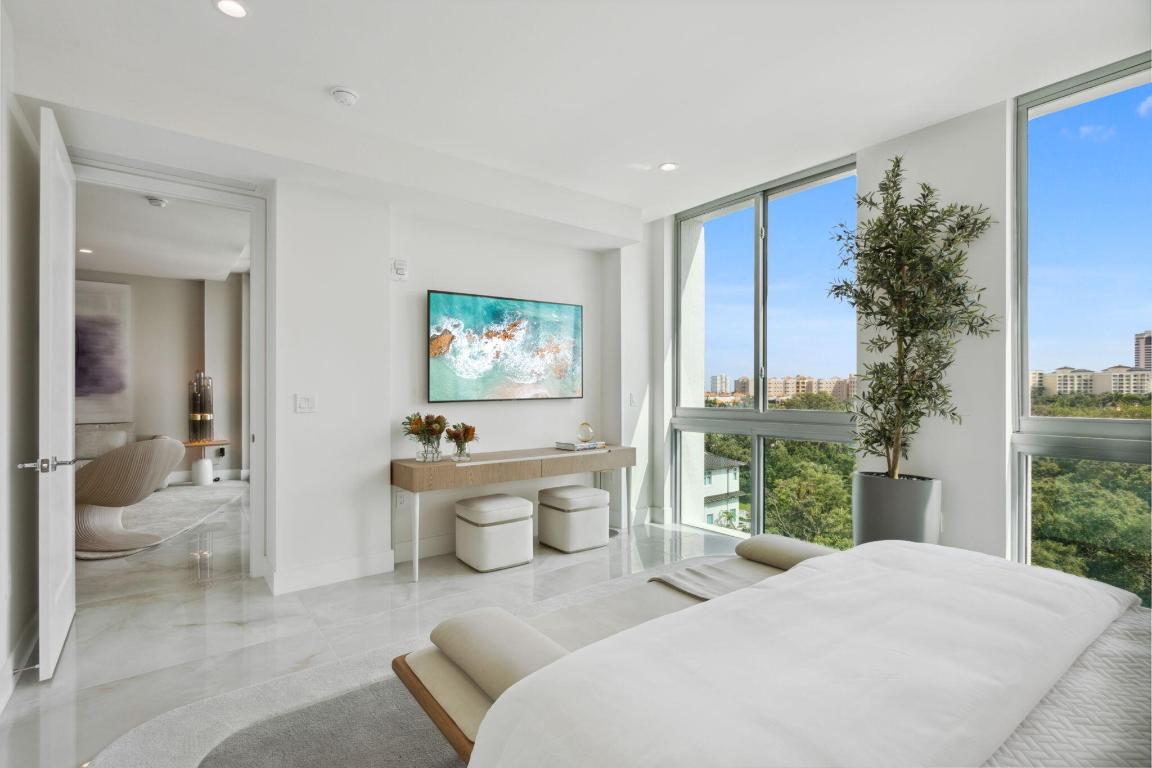 Royal Palm Residences - Residential