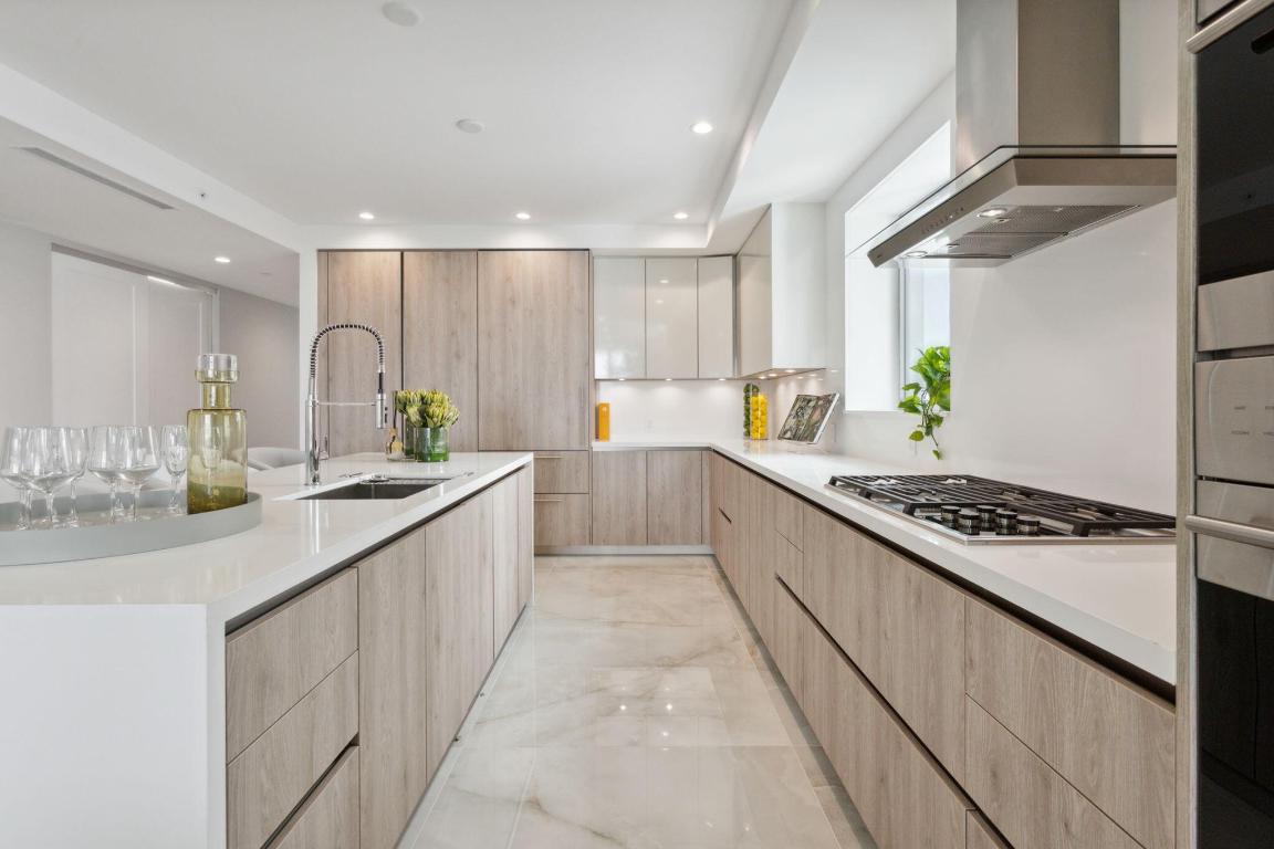 Royal Palm Residences - Residential