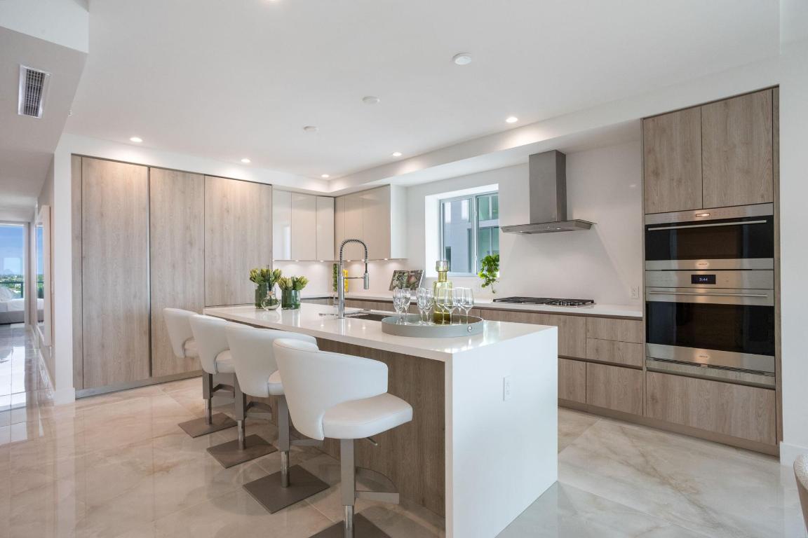 Royal Palm Residences - Residential