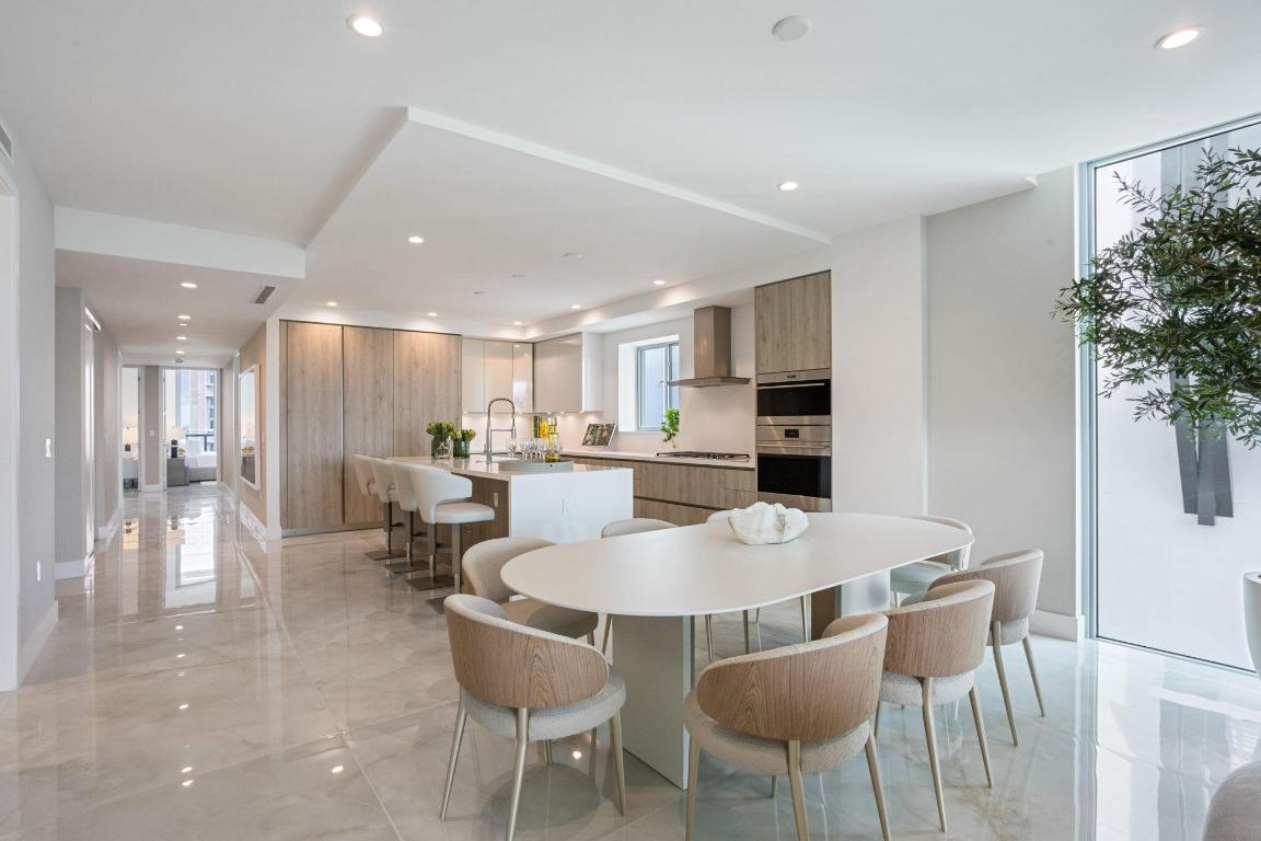 Royal Palm Residences - Residential