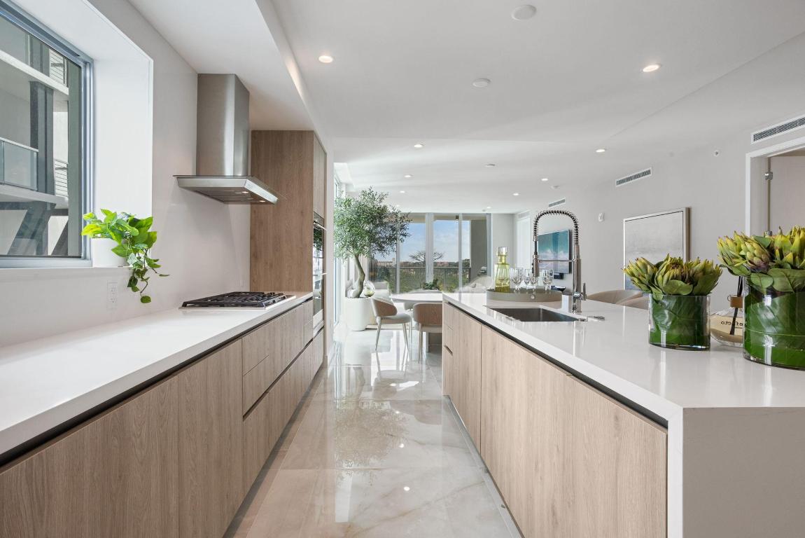 Royal Palm Residences - Residential