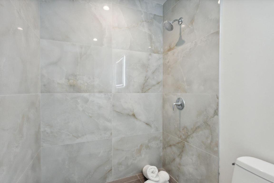 Royal Palm Residences - Residential