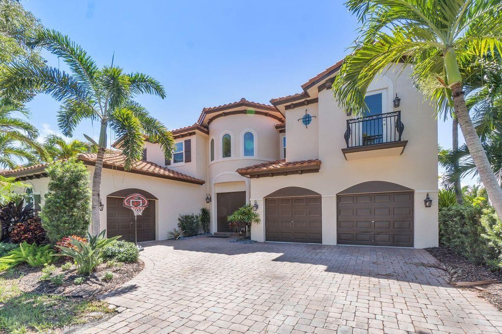 Photo of 4157 Artesa Drive, Boynton Beach, FL 33436 (MLS # R10921602)