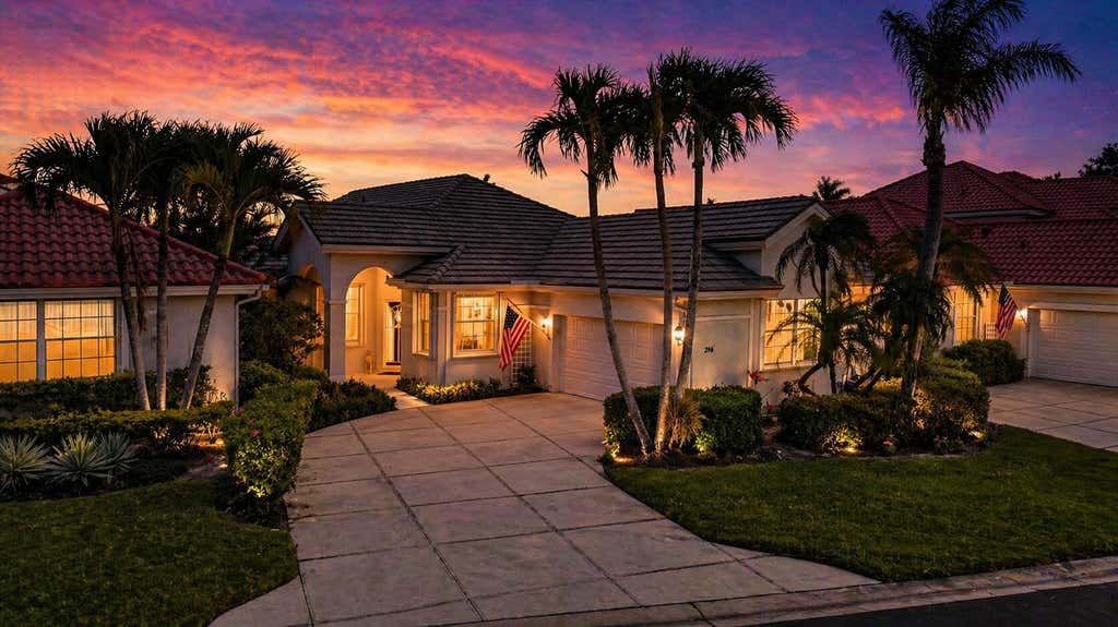 Photo of 216 Eagleton Lake Boulevard, Palm Beach Gardens, FL 33418 (MLS # B26020352)