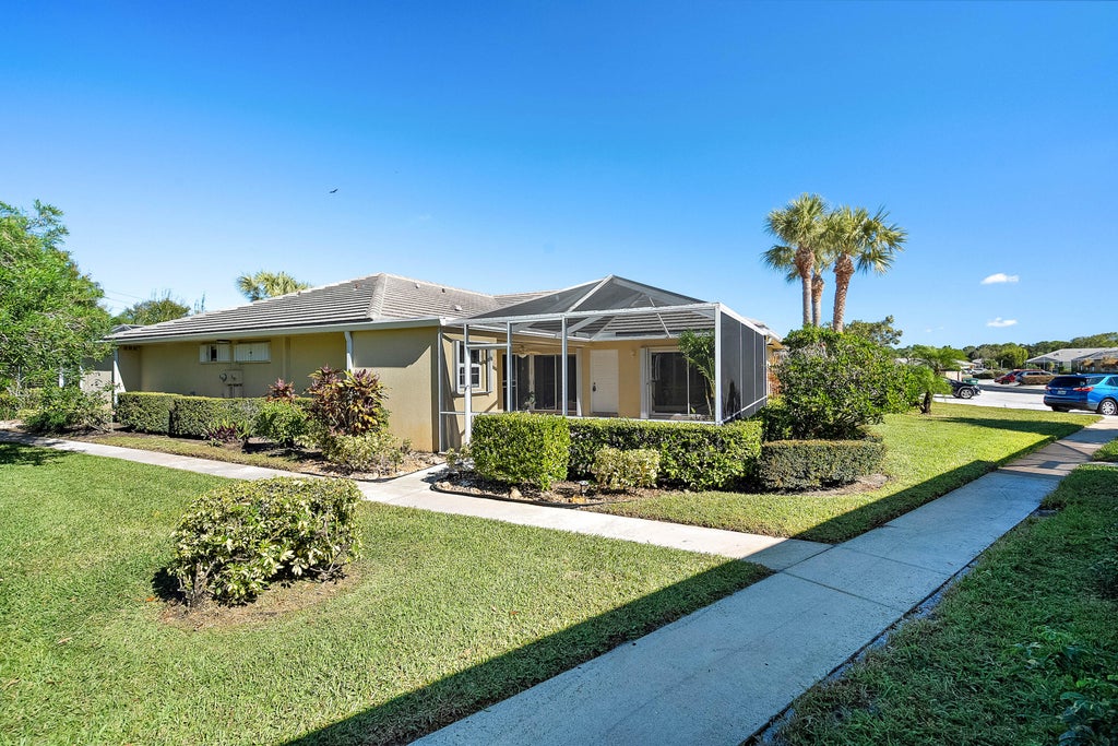 Photo of 1226 NW Sun Terrace Circle #D, Port Saint Lucie, FL 34986 (MLS # R11042160)
