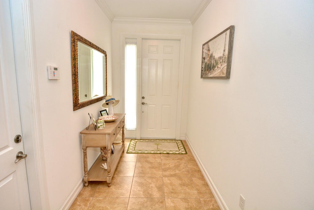 Photo of 6022 NW Cullen Way, Port Saint Lucie, FL 34983 (MLS # R11052532)
