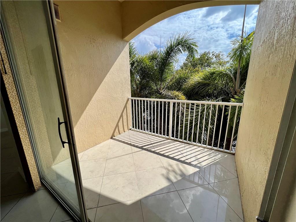 University Parc Residence - Residential Lease