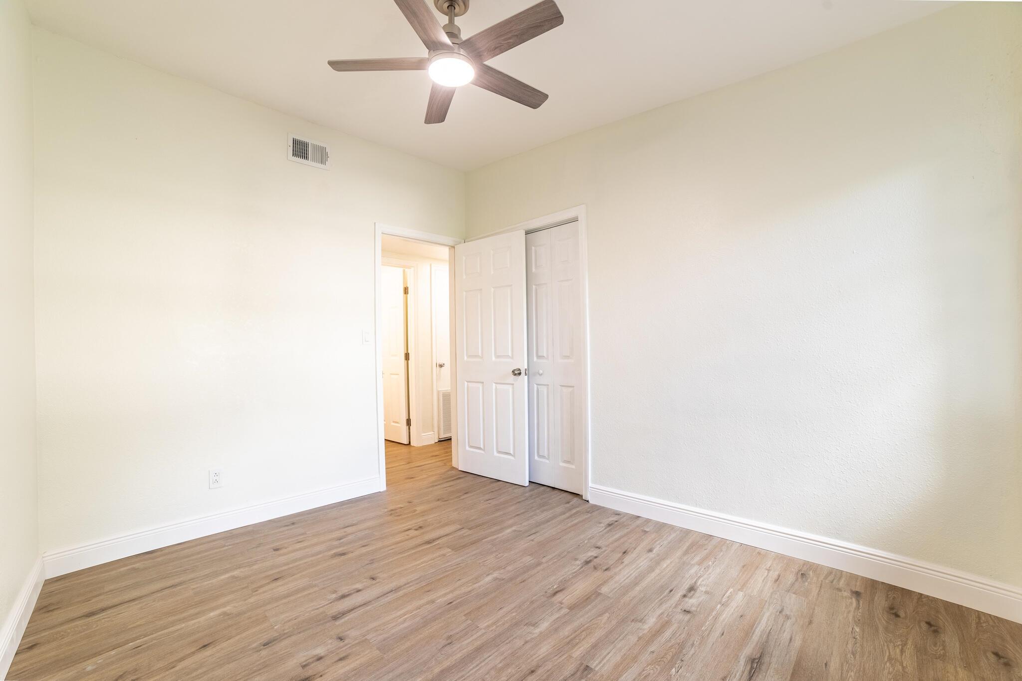 OKEECHOBEE ESTATES - Residential