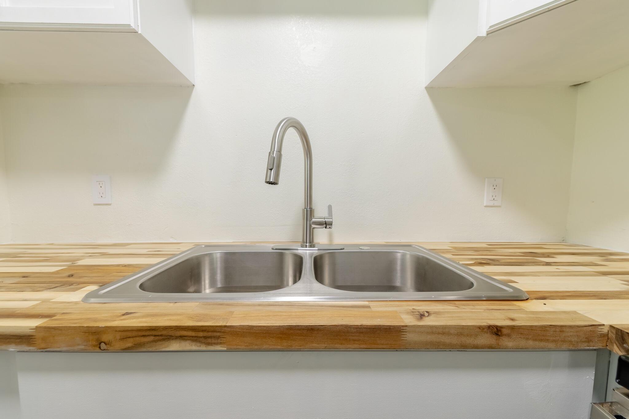 OKEECHOBEE ESTATES - Residential