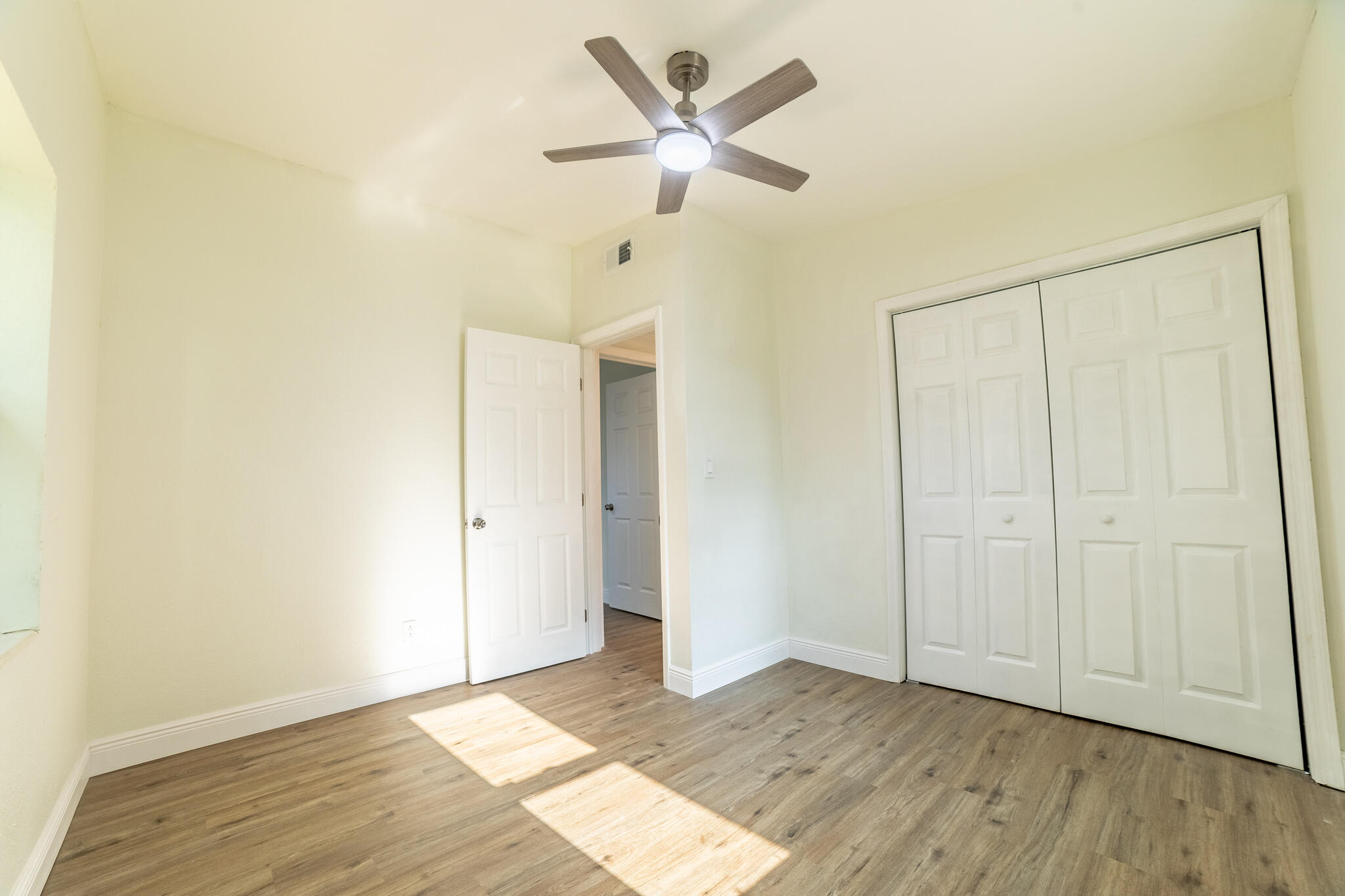 OKEECHOBEE ESTATES - Residential