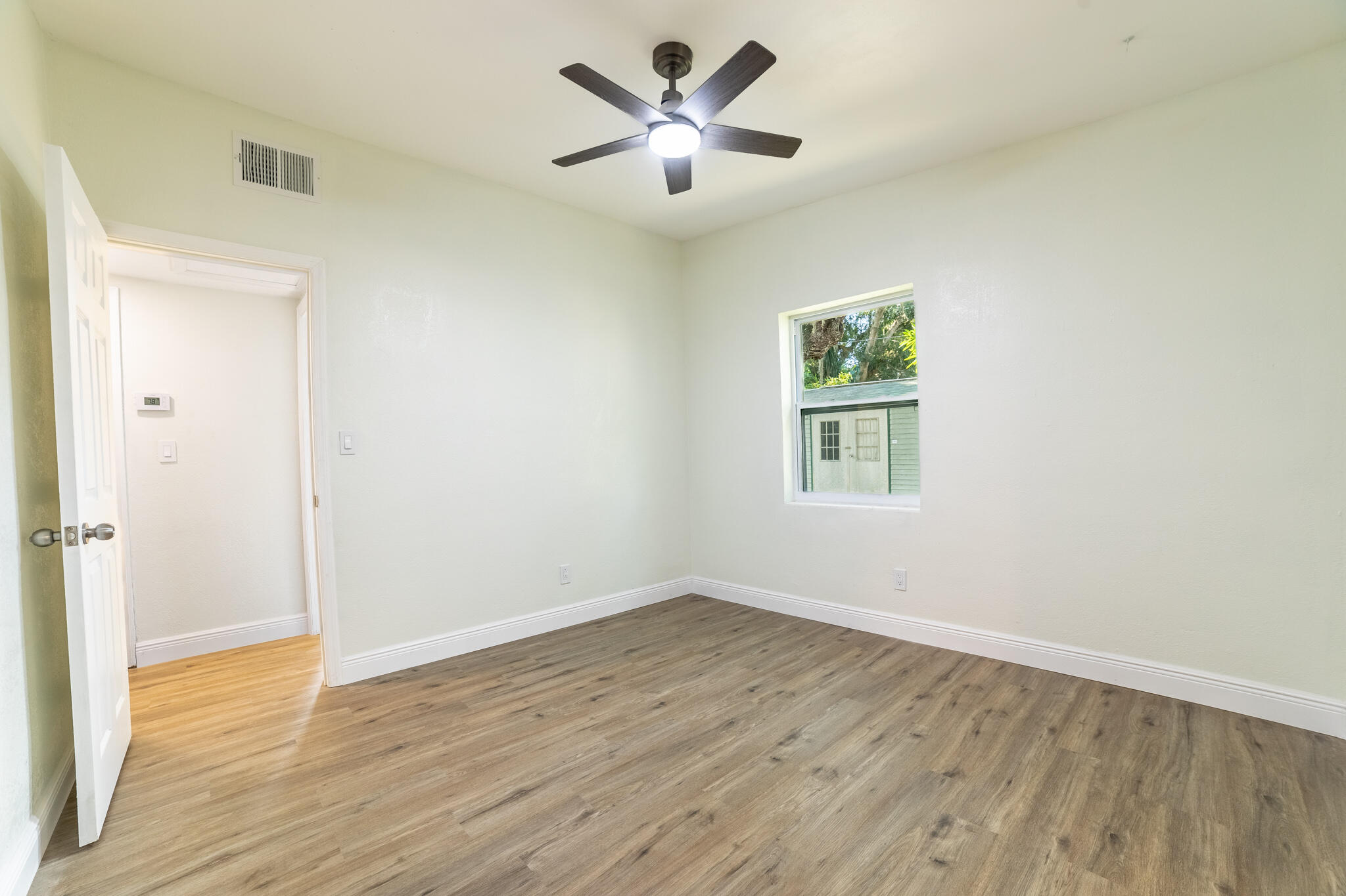 OKEECHOBEE ESTATES - Residential