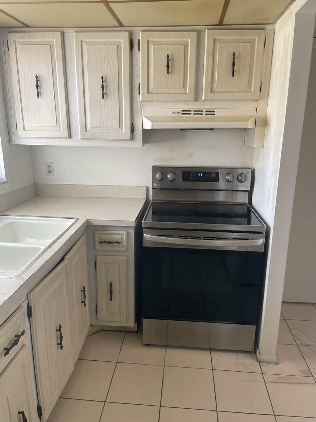 Photo of 175 W Lake Carol Drive W #175, West Palm Beach, FL 33411 (MLS # B26017867)