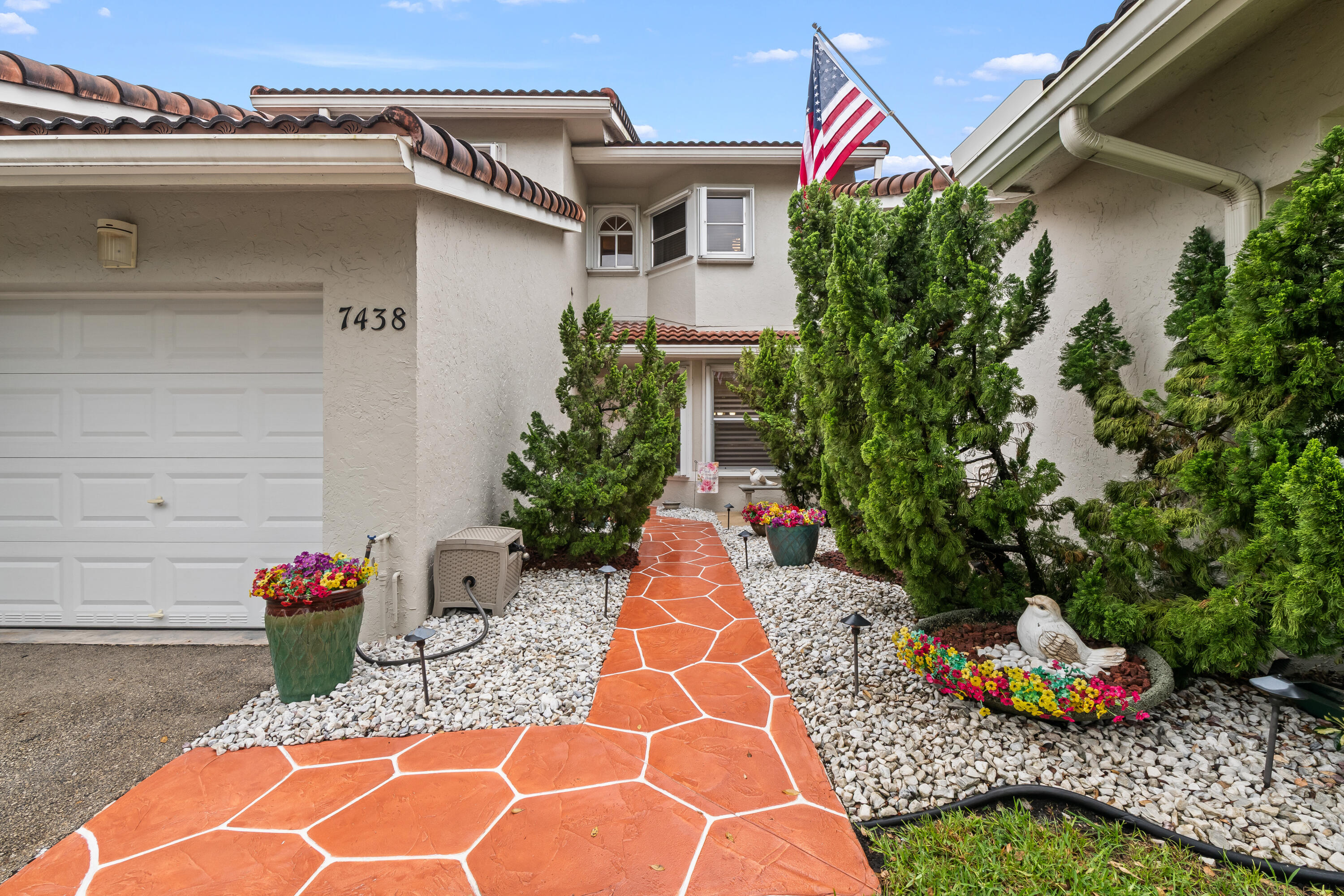 7438 S Pinewalk Dr Drive S 13-3