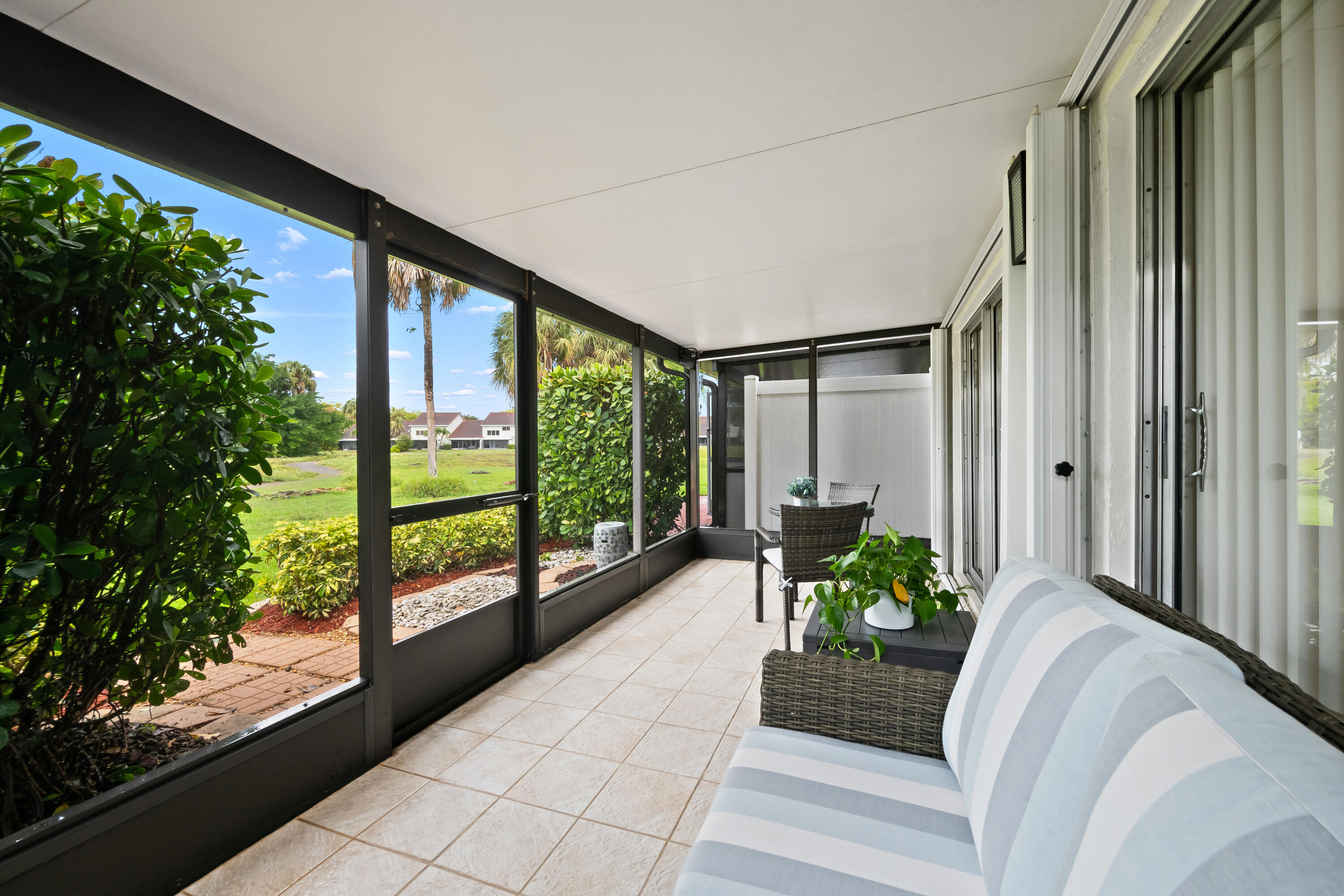 7438 S Pinewalk Dr Drive S 13-3