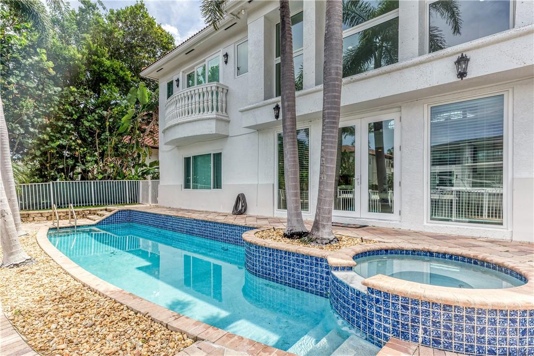 Venetian Isles 1st Sec 43 - Residential