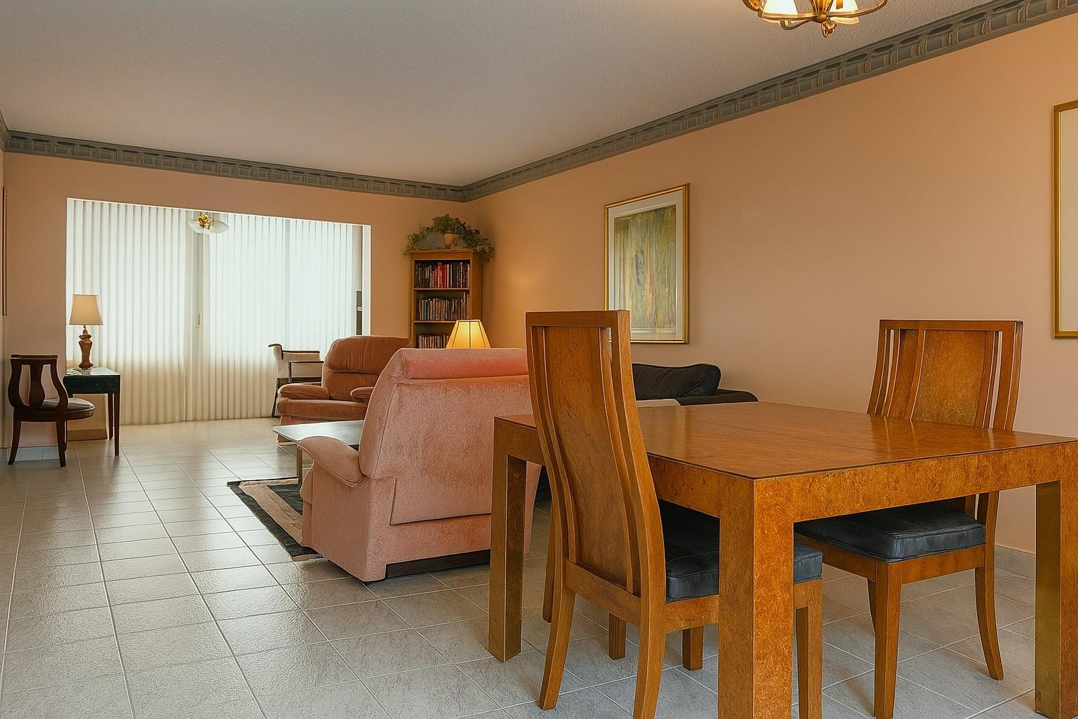 HILLCREST EAST - Residential