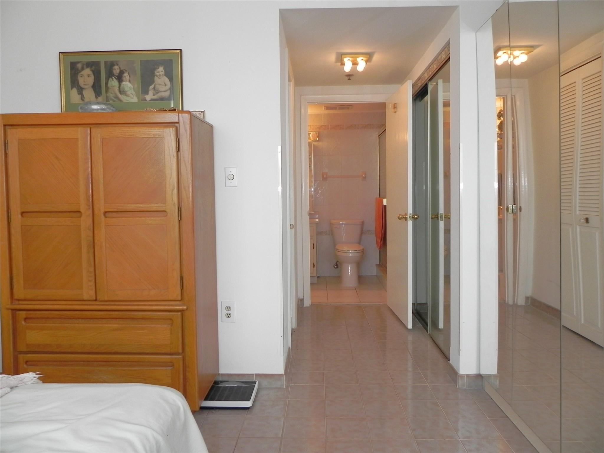 HILLCREST EAST - Residential