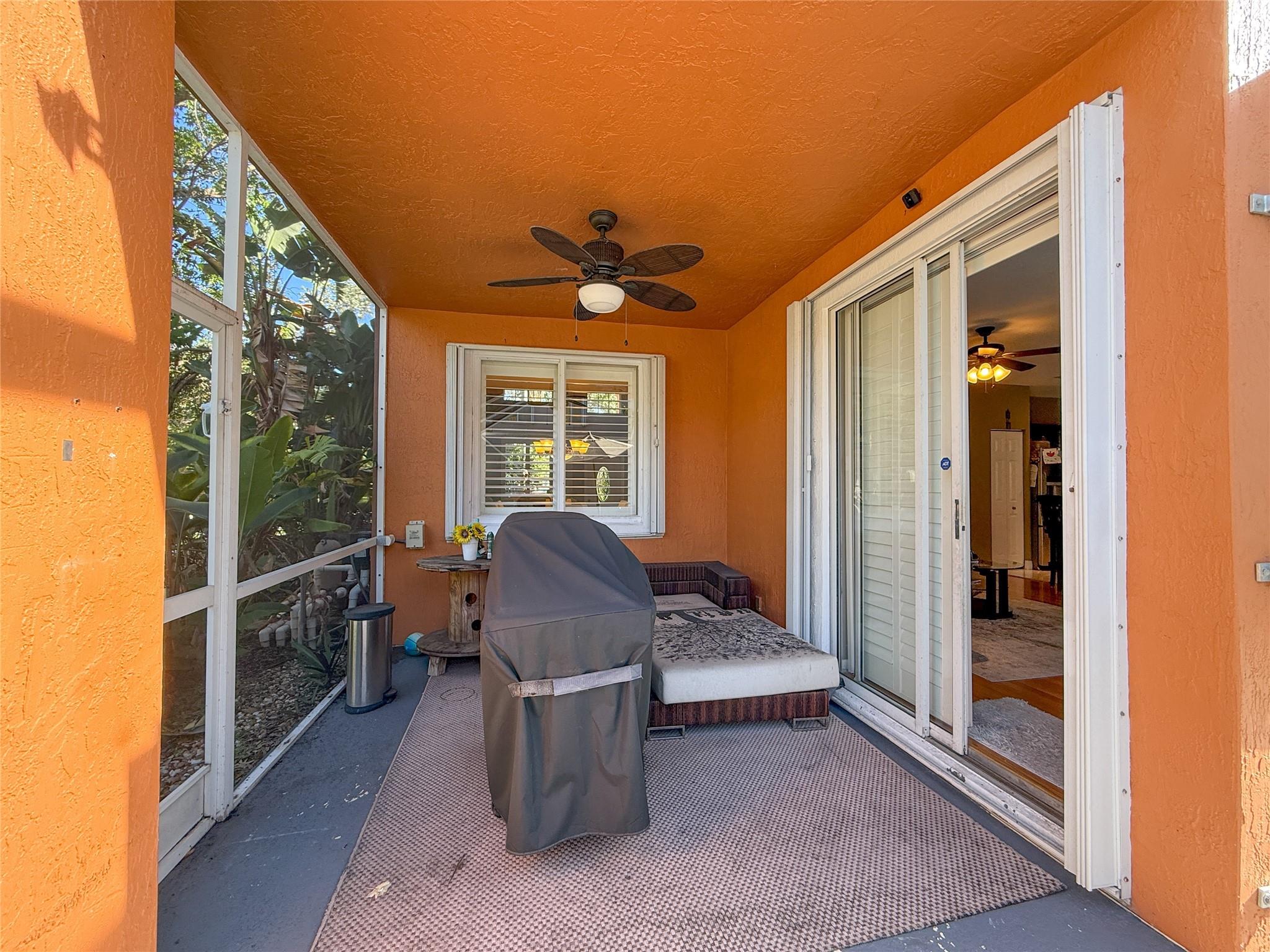 Regency Lakes At Coconut - Residential