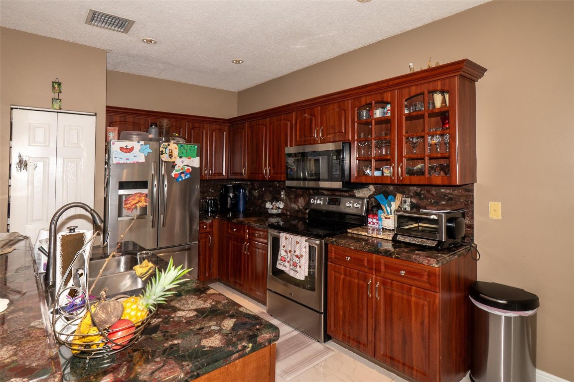 Regency Lakes At Coconut - Residential